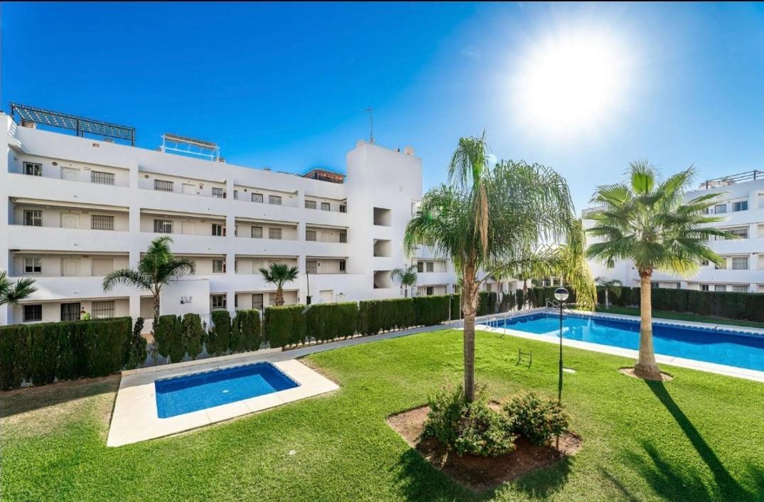 Two Bed, Two Bath Apartment With Sea Views - Angel De Miraflores Malaga Exterior photo